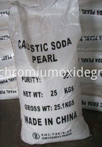 Caustic Soda Pearls 99